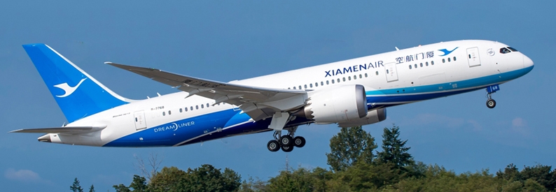 Illustration of Xiamen Airlines Boeing 787-8